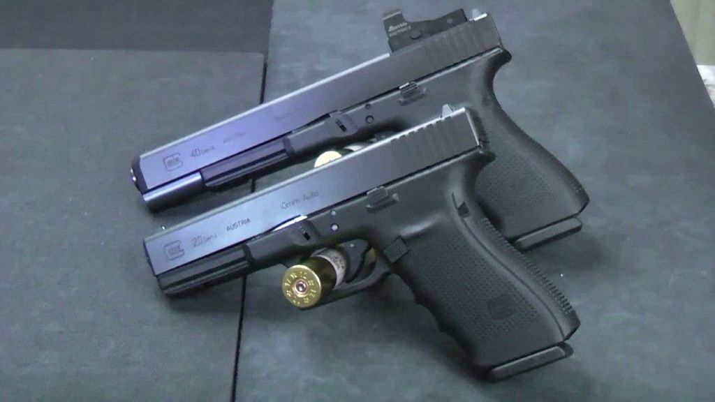 Glock 20 vs. Glock 40: Choosing the Right 10mm Auto Pistol